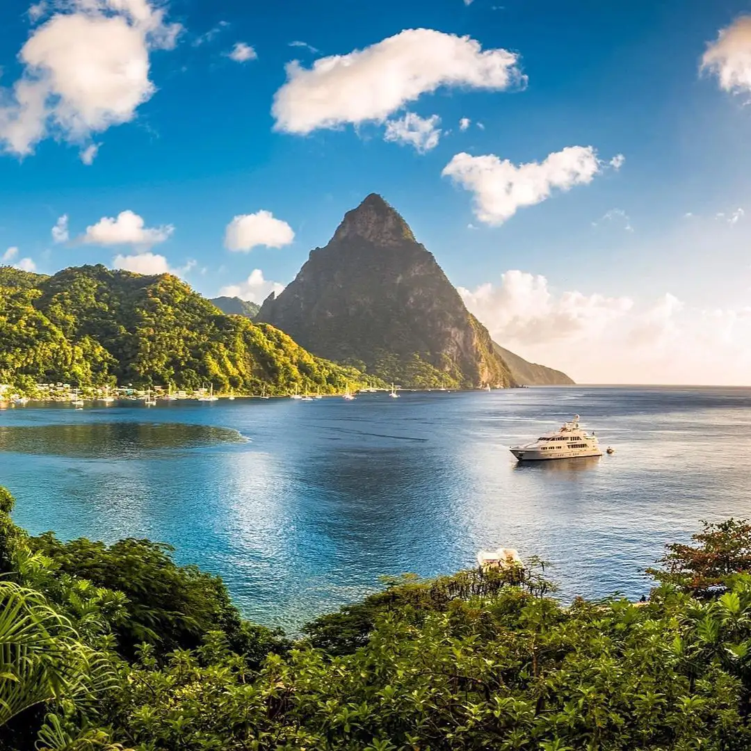 AboutStLucia_Square_1080x1080