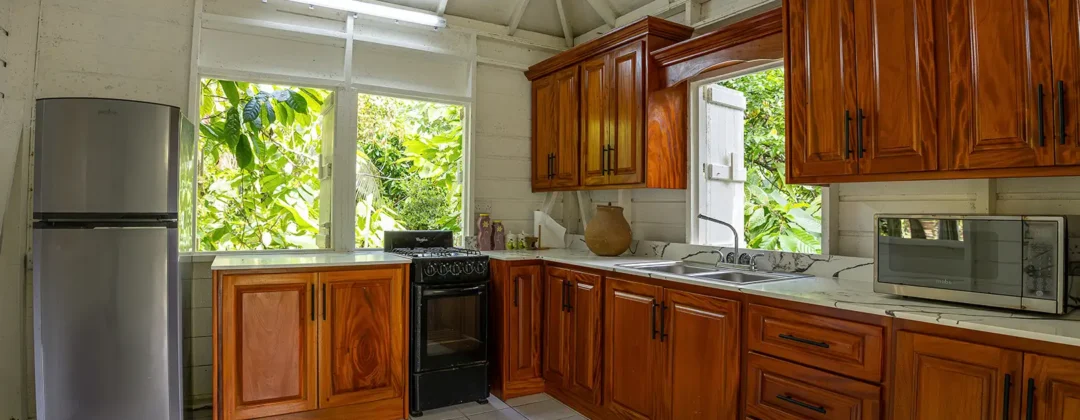 Deluxe2B_Slide3_1620x1080 Deluxe2B_Slide3_1620x1080