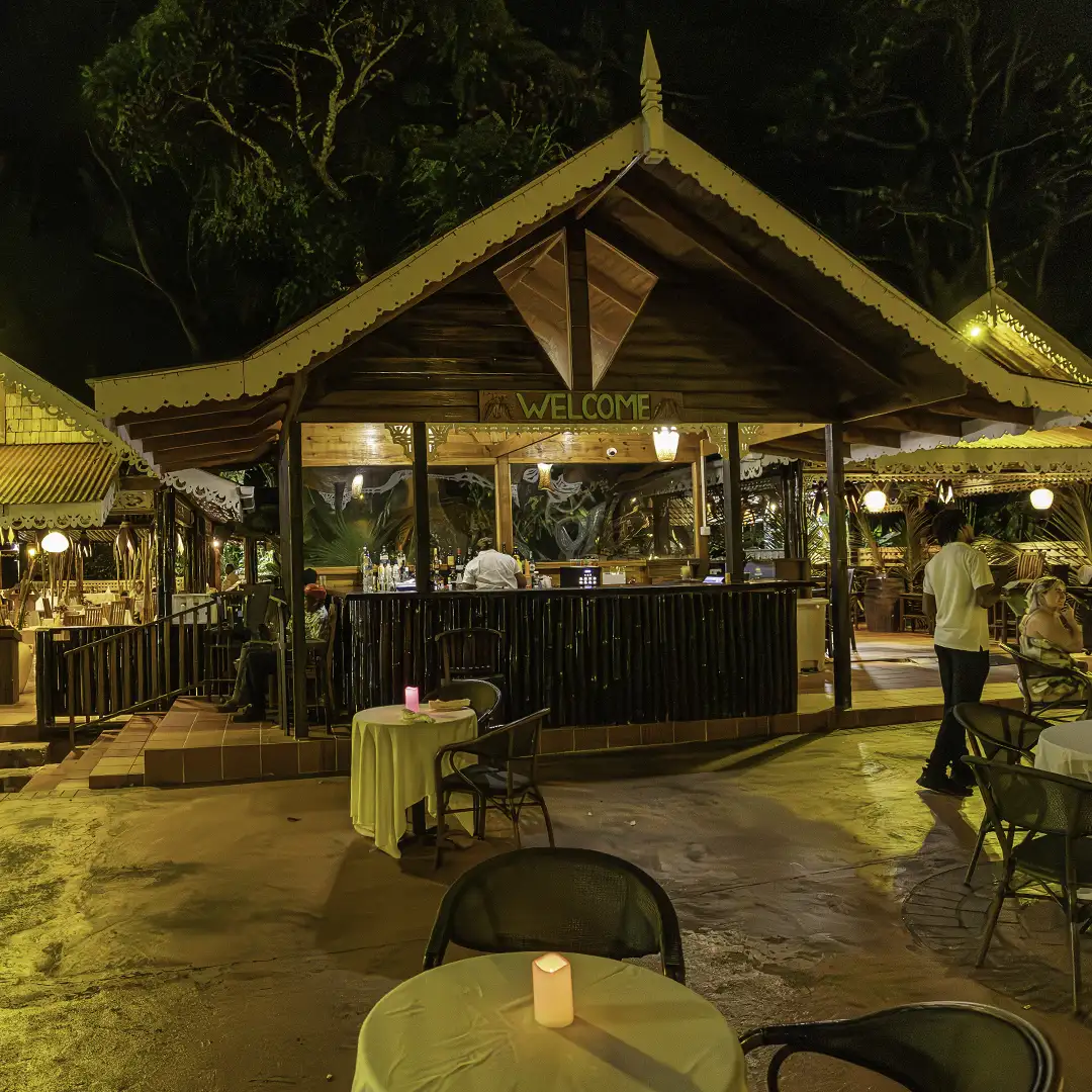 Reception_Square_1080x1080