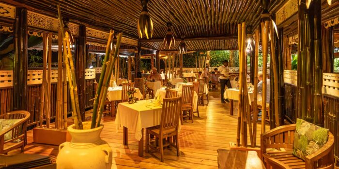 Dinner at 5 Fingers Restaurant